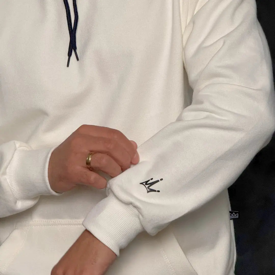 Moletom Confort Minimal Canguru com Capuz Off White