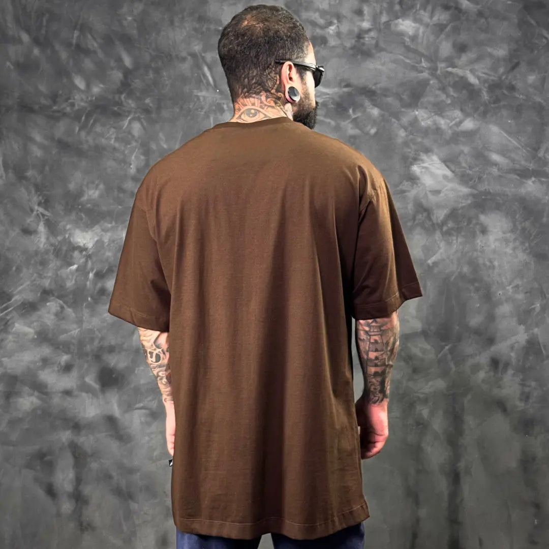 Camiseta Oversized Essência Marrom