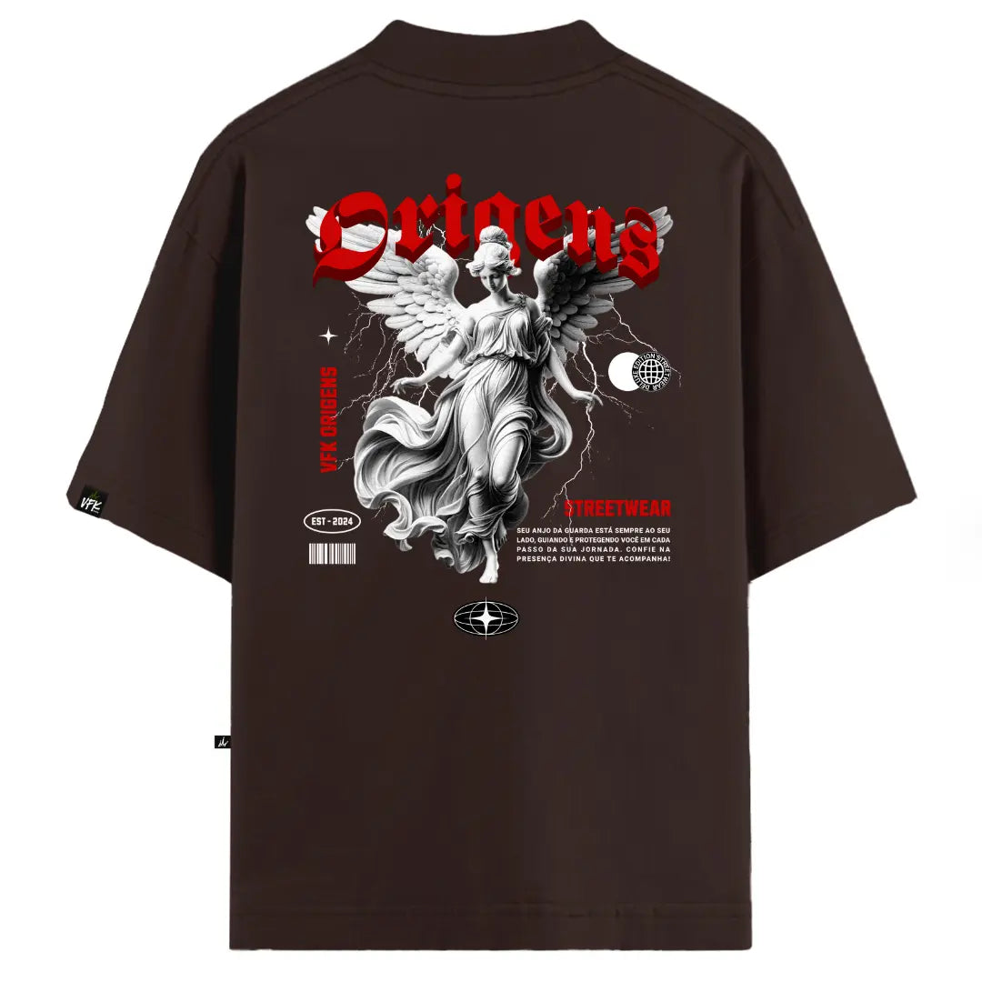 Confira a Camiseta Oversized Anjo da Guarda Marrom