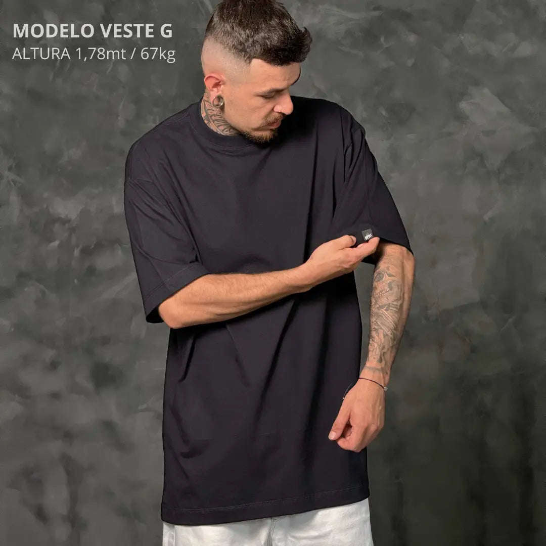 Camiseta Oversized No Rules Preto REF. VFK140