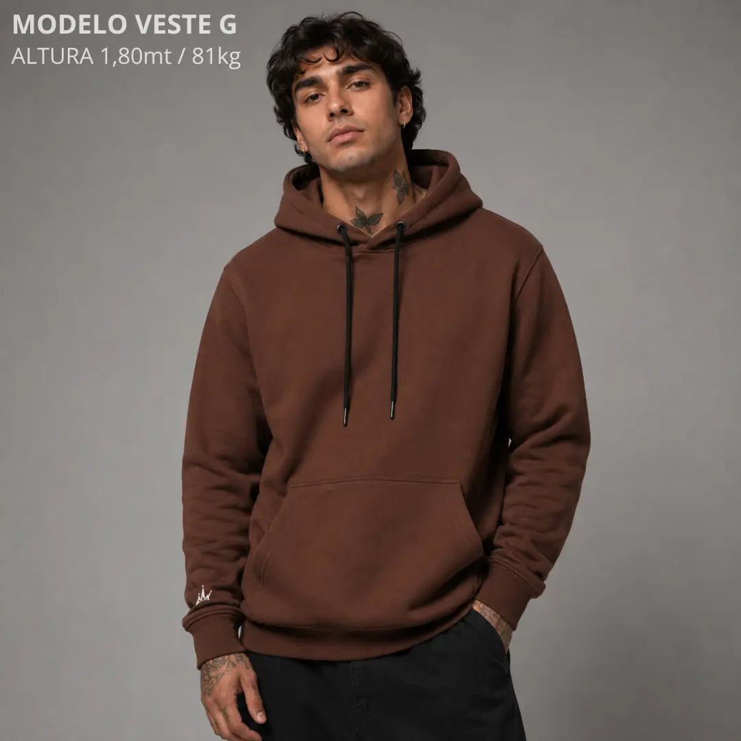 Moletom Canguru Com Capuz Marrom VFK Origens