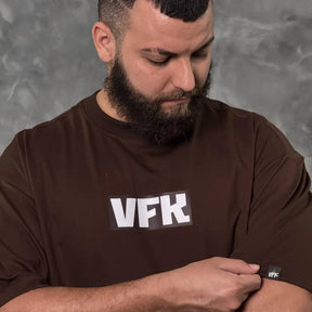 Camiseta Oversized Identidade Marrom