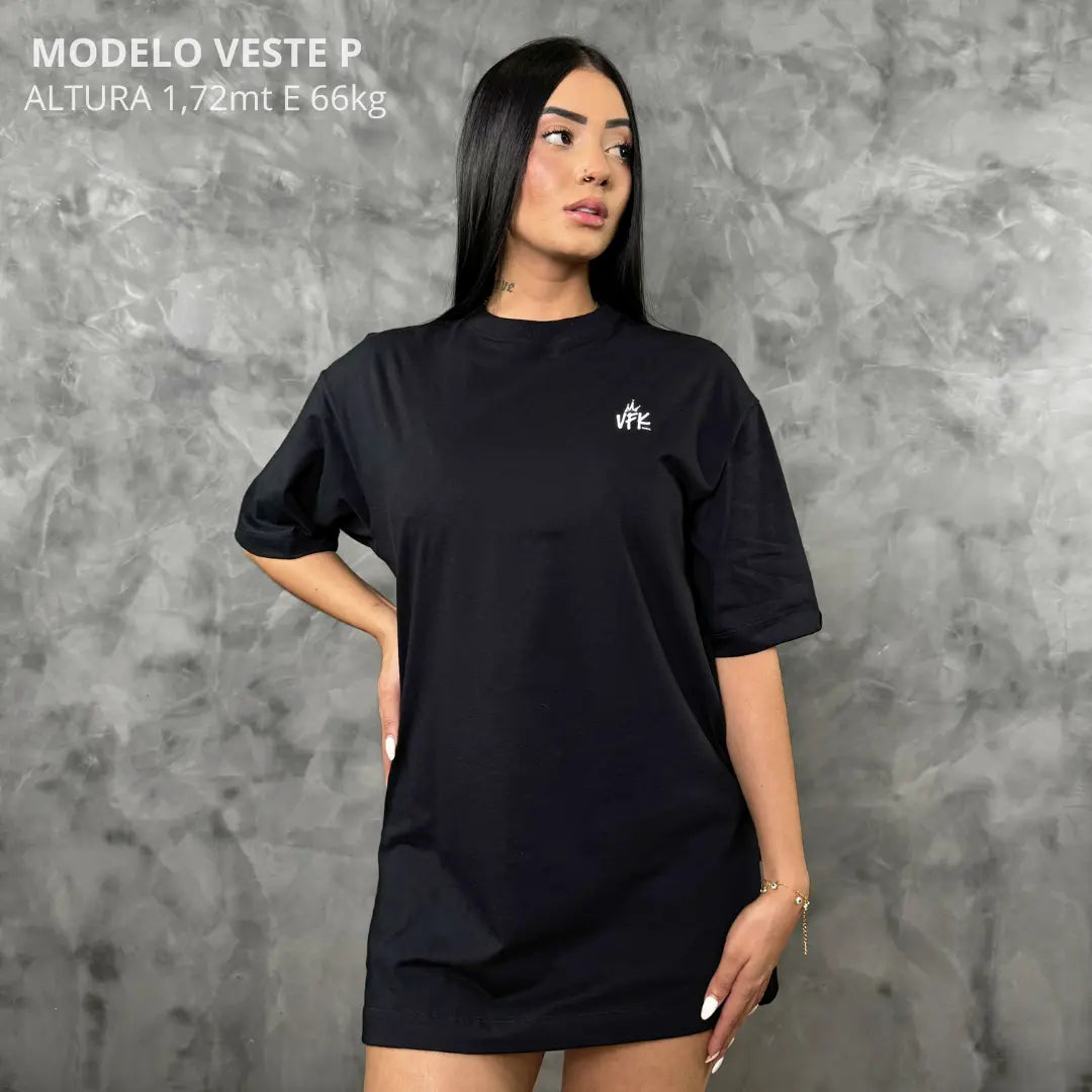 Camiseta Oversized Simple Preto REF. VFK106