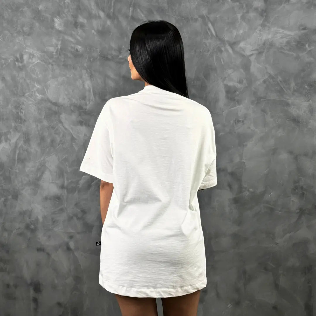 Camiseta Oversized Lisa Off White REF. VFK107