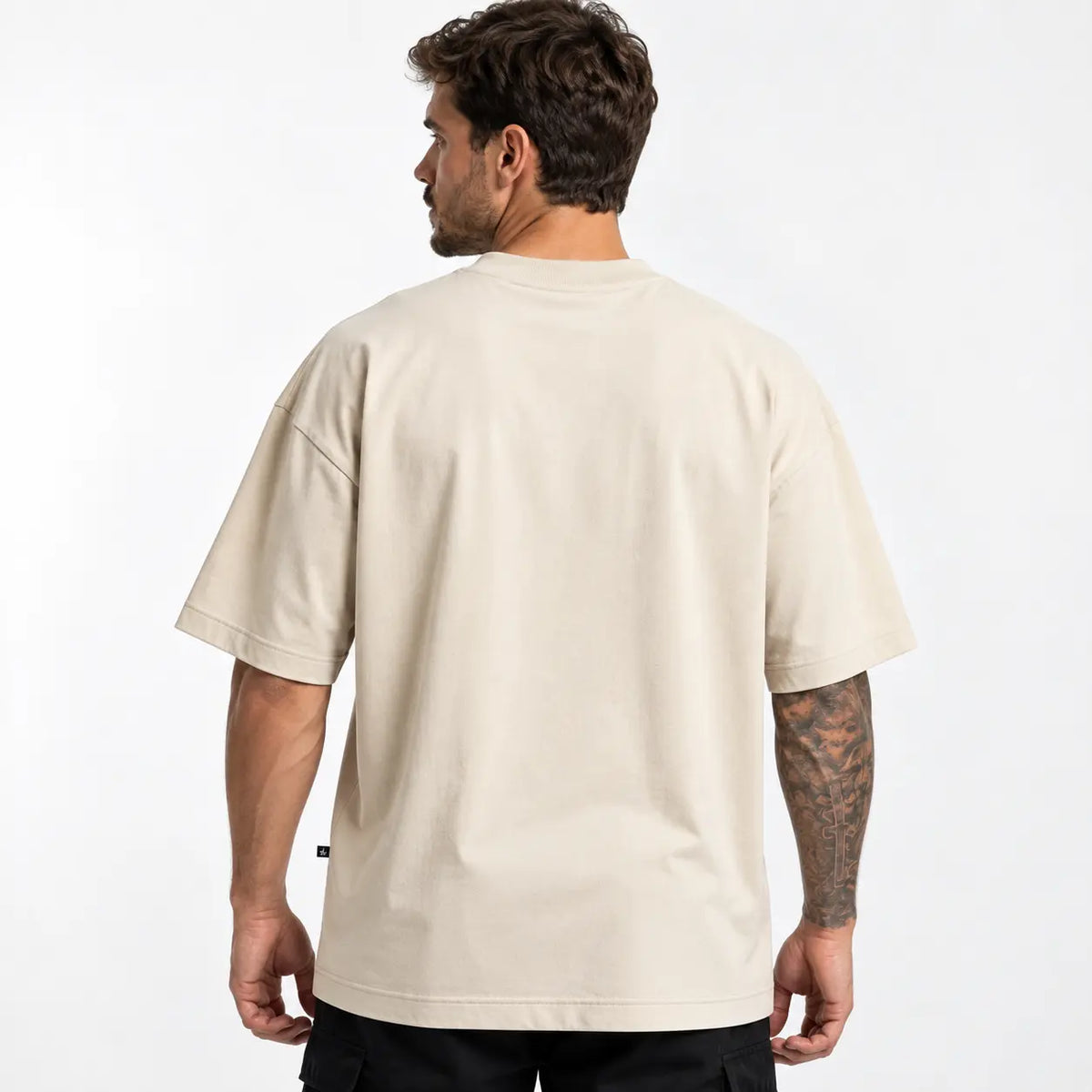 Camiseta Oversized VFK Origens Off White Costa
