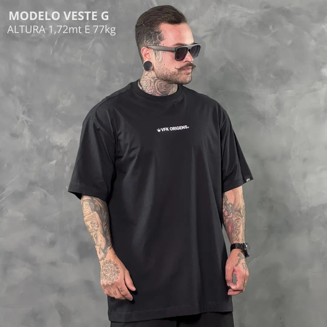 Camiseta Oversized Origins Royal Preto